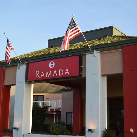 Ramada By Wyndham Arcata Hotel Exterior photo