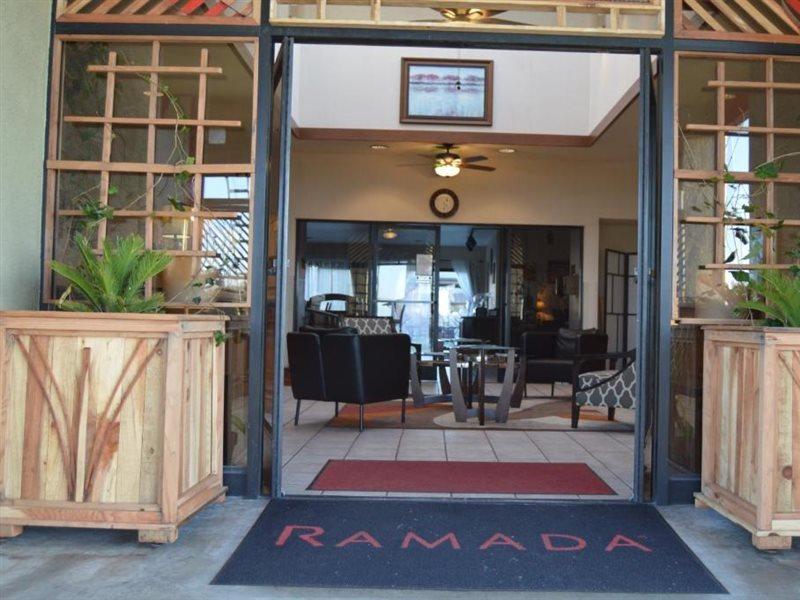 Ramada By Wyndham Arcata Hotel Exterior photo